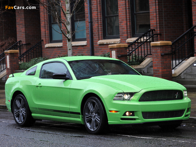 Photos of Mustang V6 2012 (640 x 480)