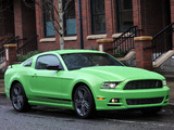 Photos of Mustang V6 2012