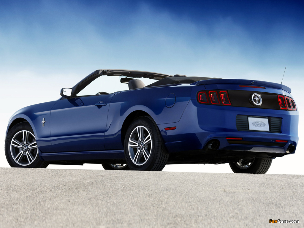 Photos of Mustang V6 Convertible 2012 (1024 x 768)