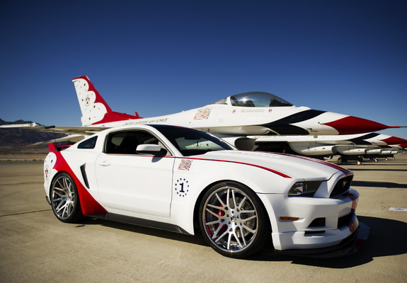 Photos of Mustang GT U.S. Air Force Thunderbirds Edition 2013