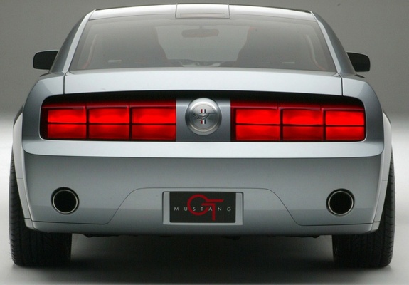 Pictures of Mustang GT Concept 2003