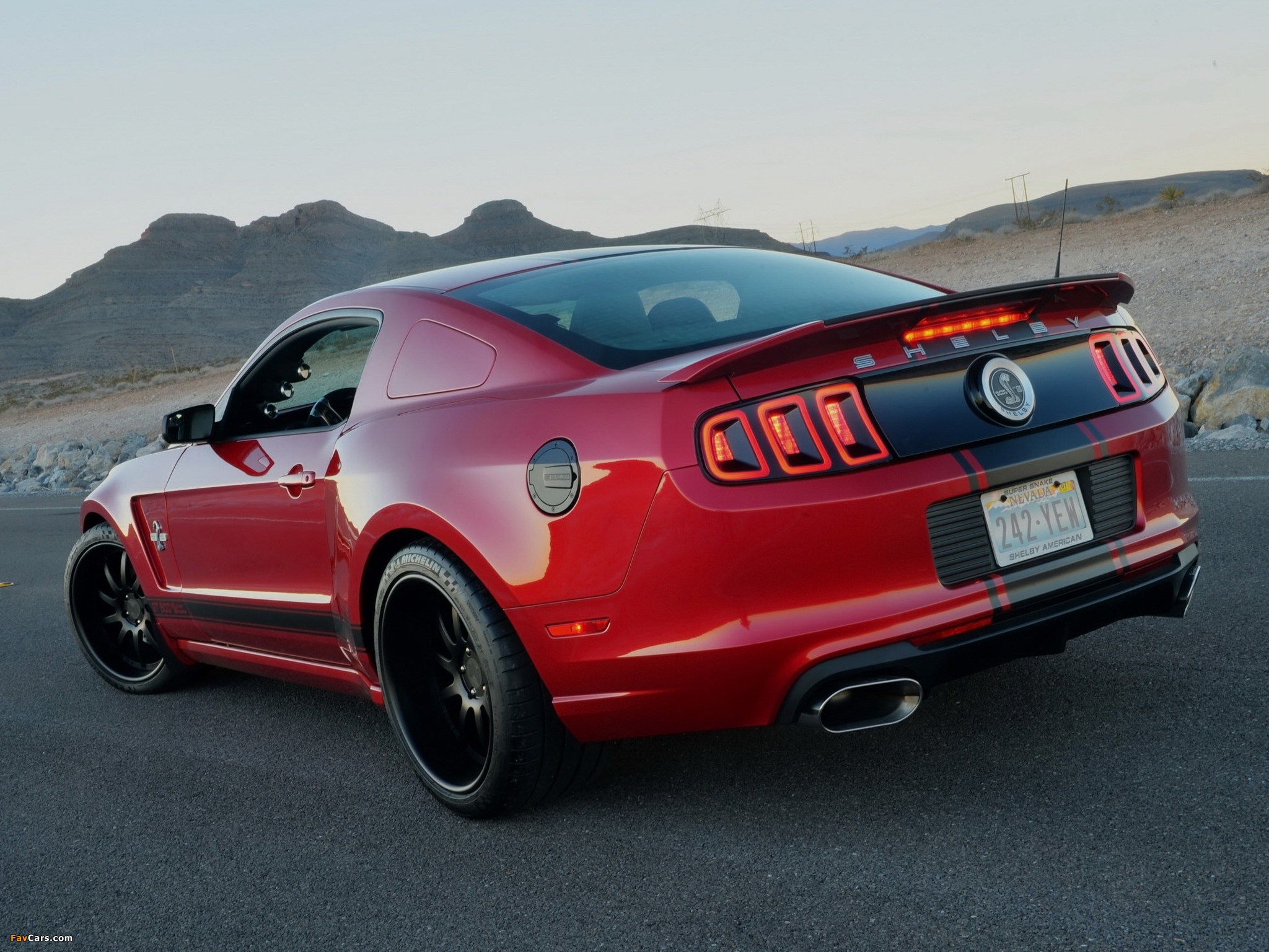 Pictures of Shelby GT500 Super Snake Wide Body 2013–14 (2048 x 1536)