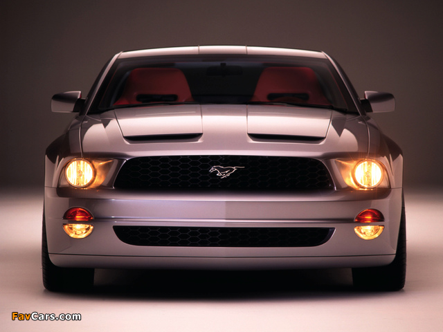 Mustang GT Concept 2003 wallpapers (640 x 480)