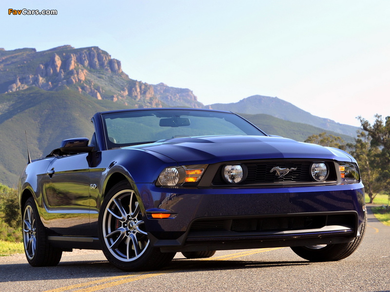 Mustang GT Convertible 2009–12 wallpapers (800 x 600)
