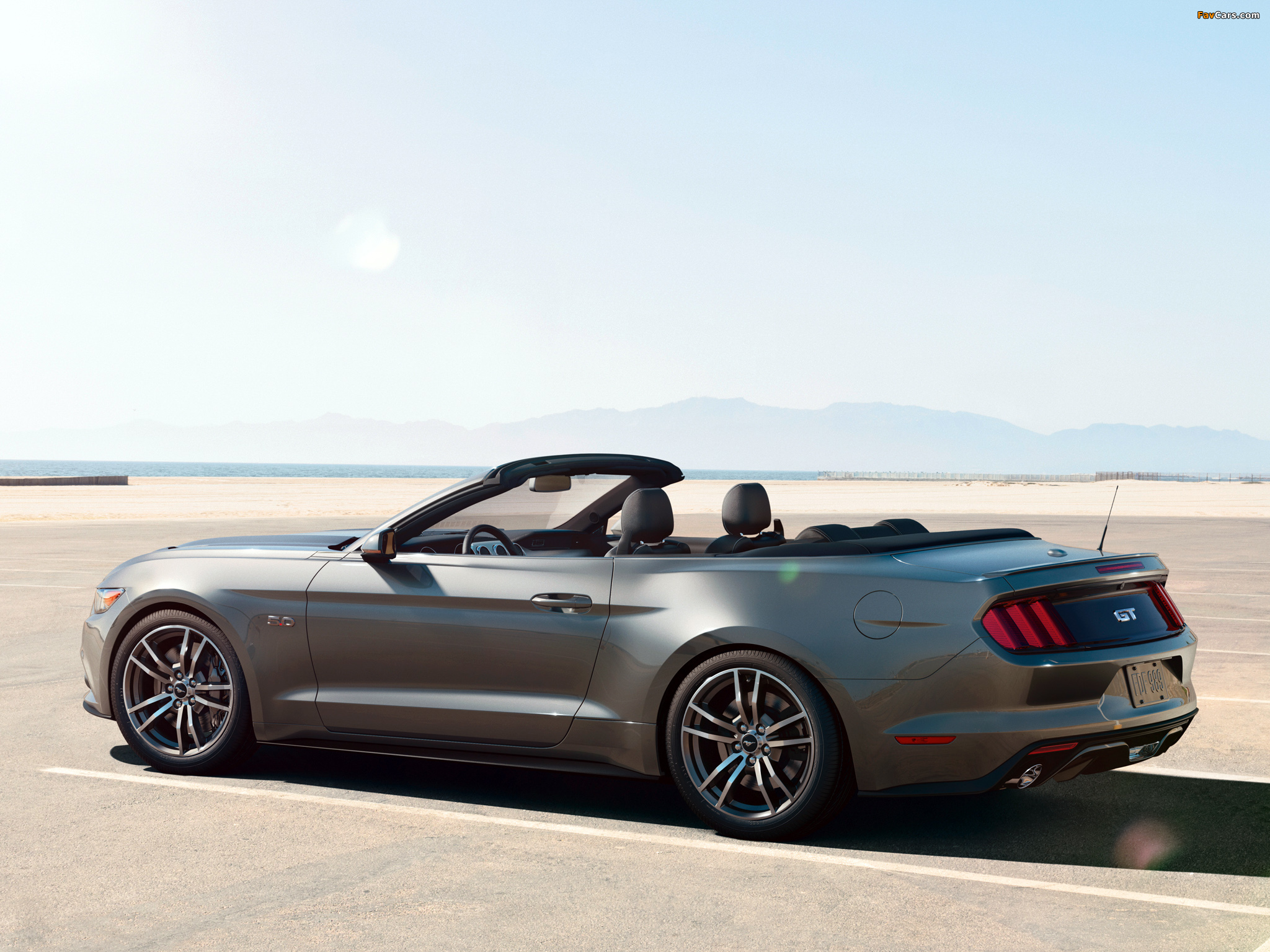 Images of 2015 Mustang GT Convertible 2014 (2048 x 1536)