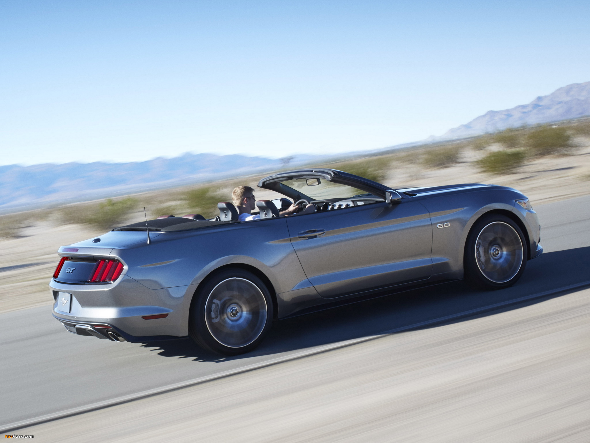 2015 Mustang GT Convertible 2014 photos (2048 x 1536)