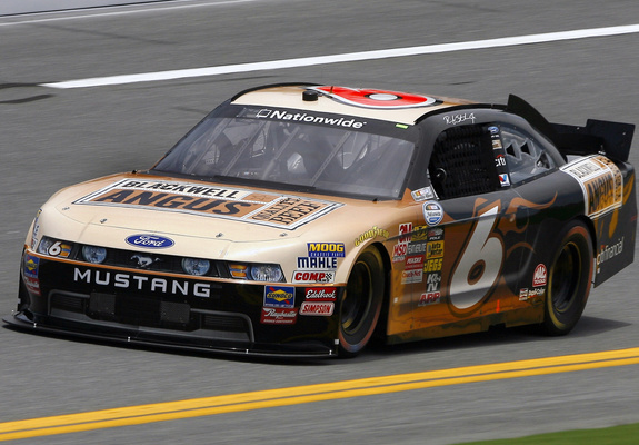 Mustang NASCAR Nationwide Series Race Car 2010 pictures