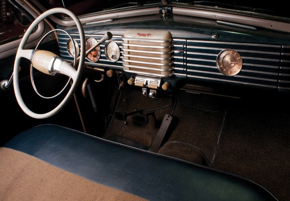 Pictures of Nash Ambassador Custom Convertible 1948