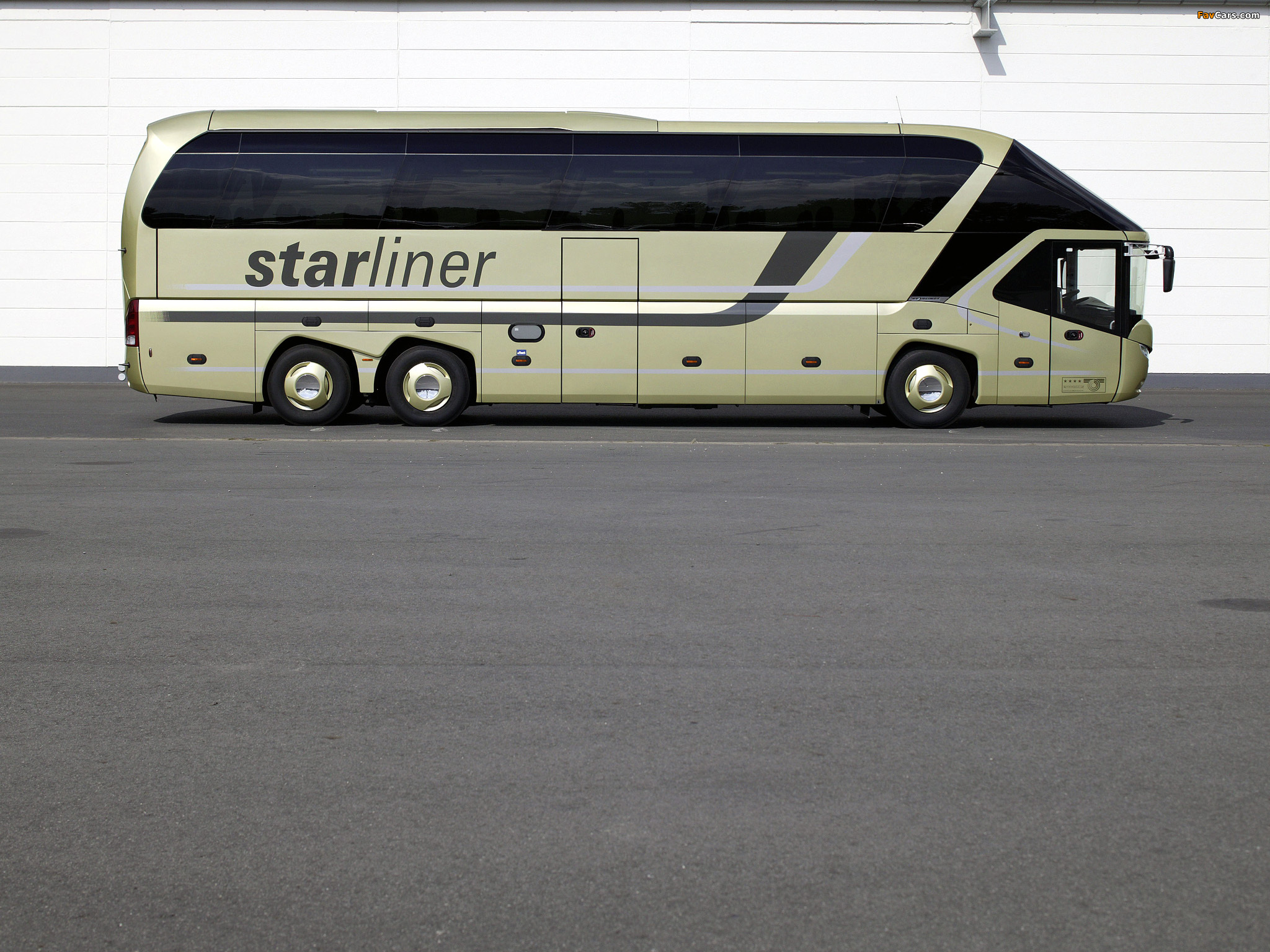Images of Neoplan Starliner SHD 2005 (2048 x 1536)