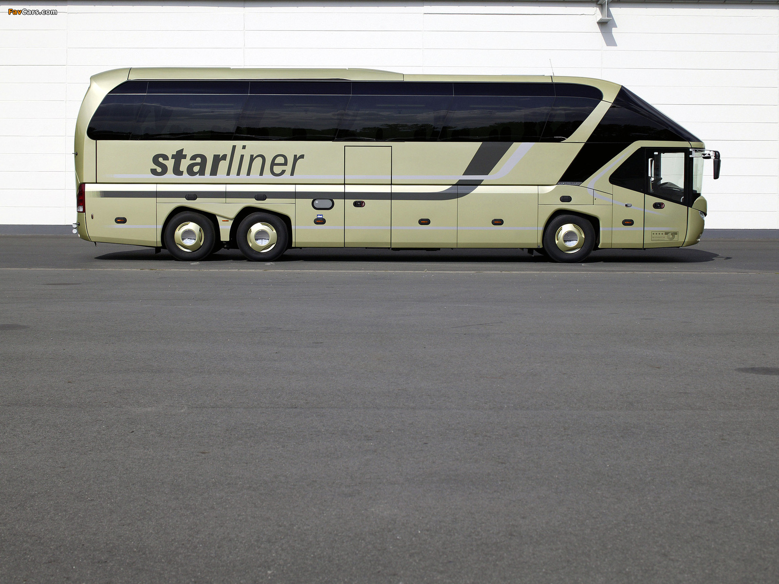 Images of Neoplan Starliner SHD 2005 (1600 x 1200)