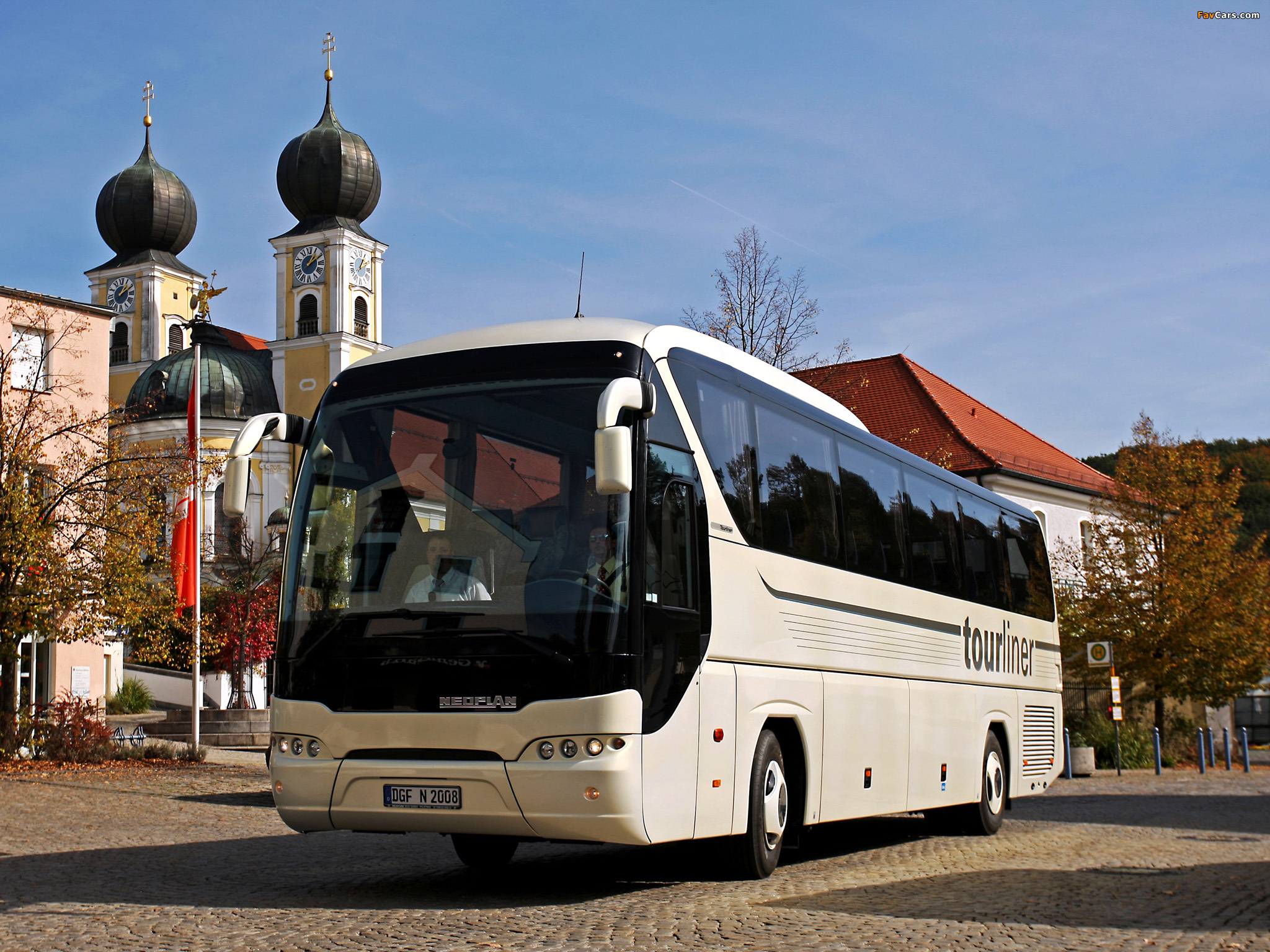 Pictures of Neoplan Tourliner SHD 2007 (2048 x 1536)