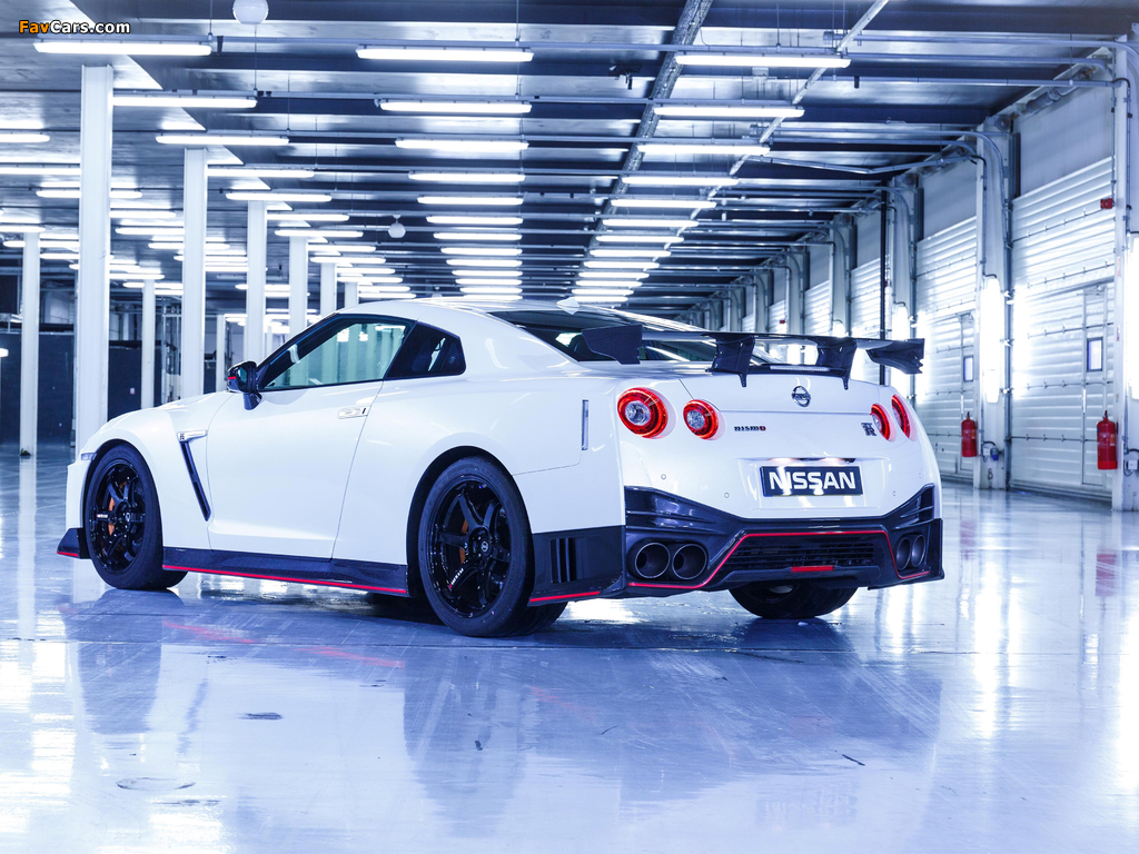 Pictures of Nissan GT-R Nismo UK-spec (R35) 2017 (1024 x 768)