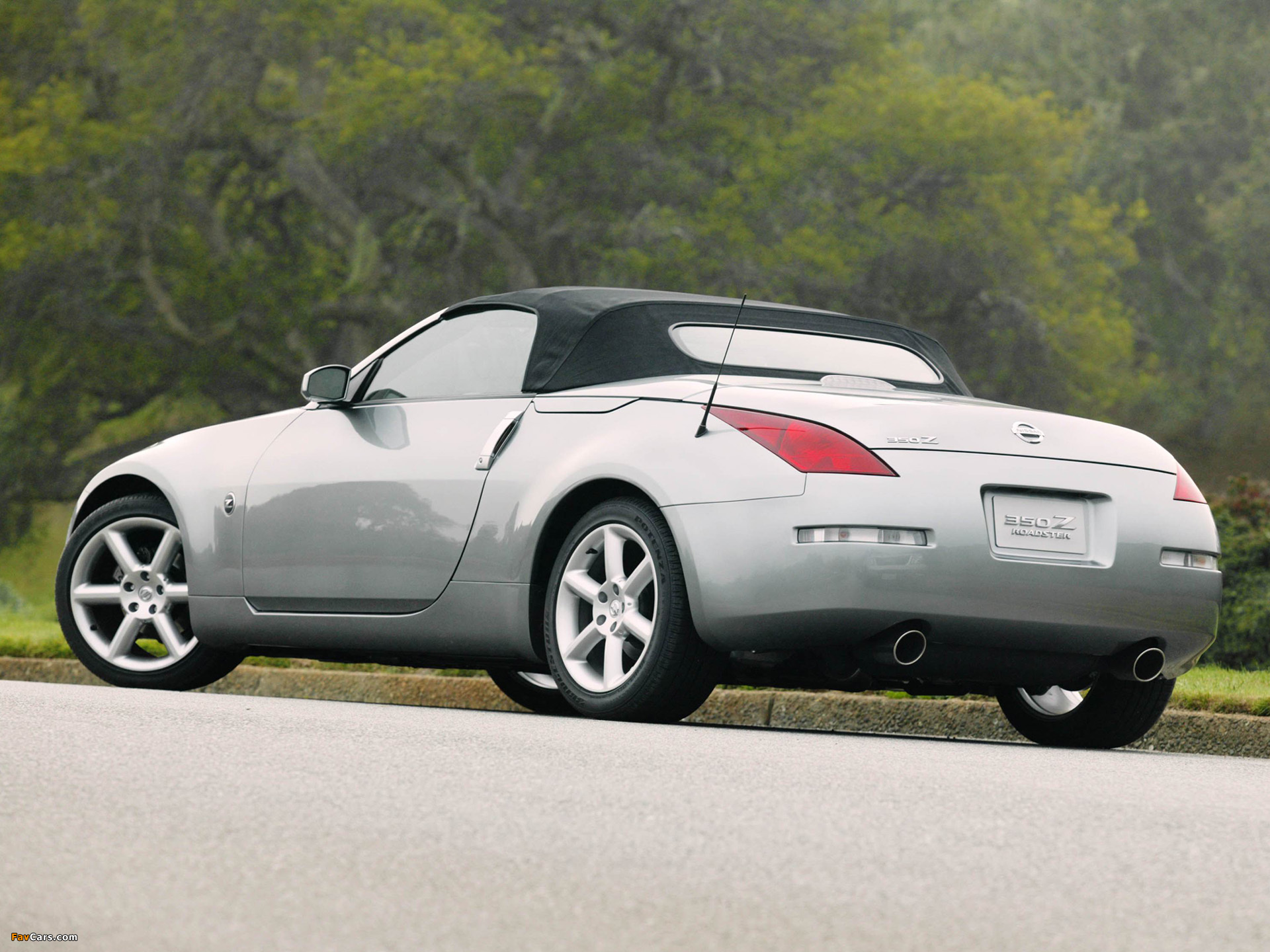 Images of Nissan 350Z Roadster (Z33) 2005–06 (1920 x 1440)
