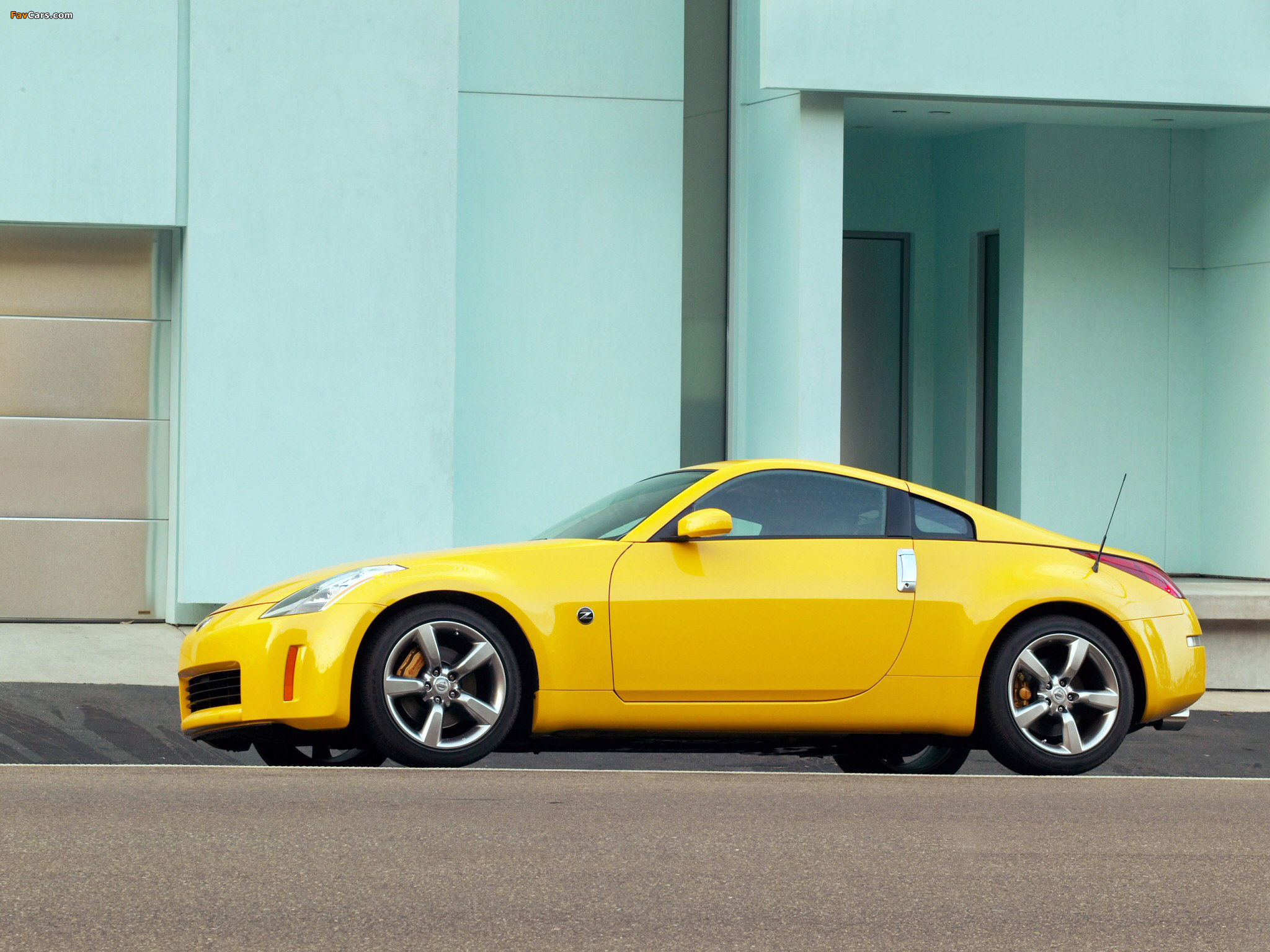 Nissan 350Z 35th Anniversary 2005 images (2048 x 1536)