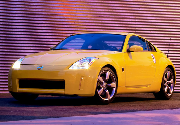Pictures of Nissan 350Z 35th Anniversary 2005