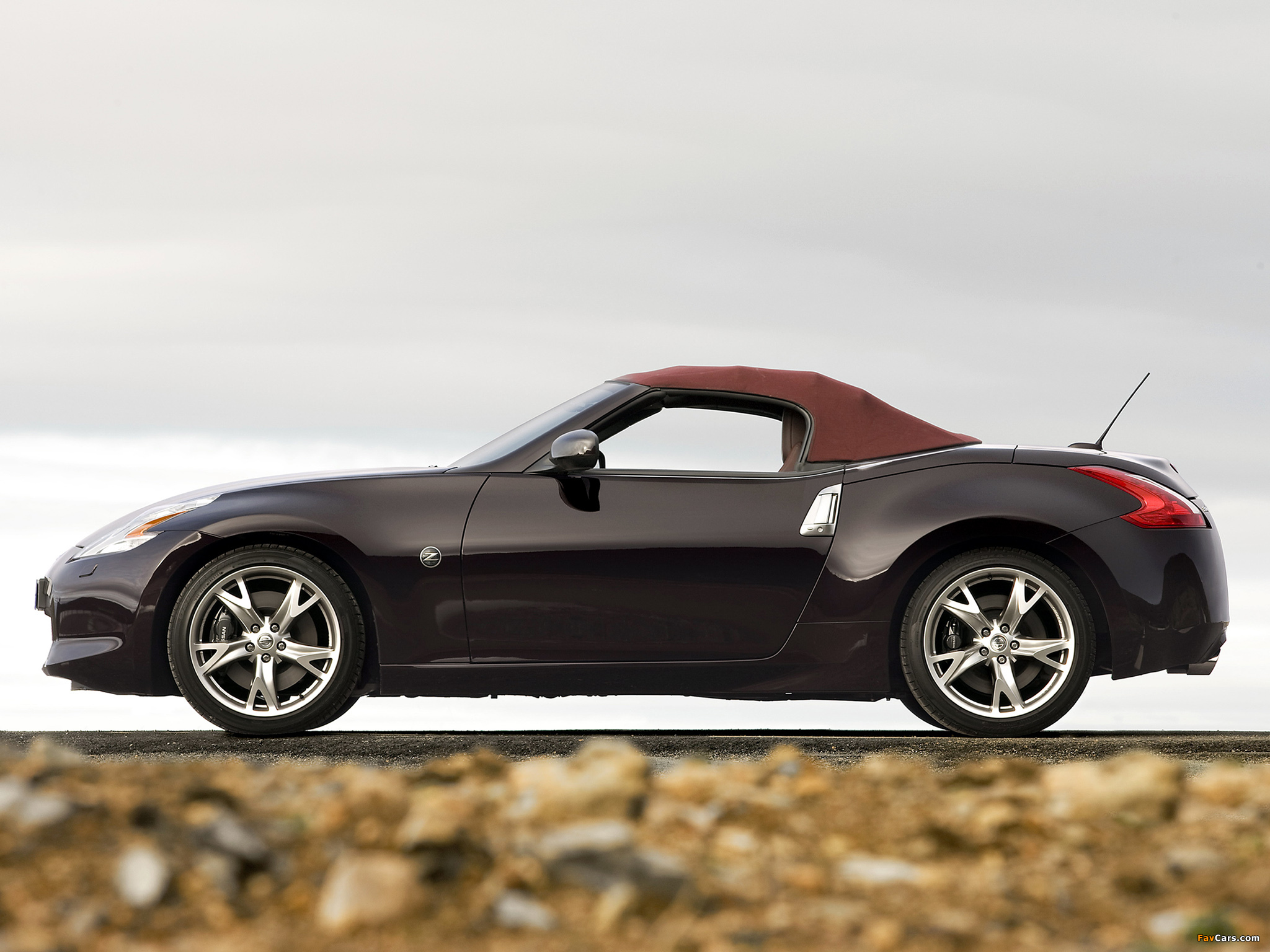 Images of Nissan 370Z Roadster 2009 (2048 x 1536)