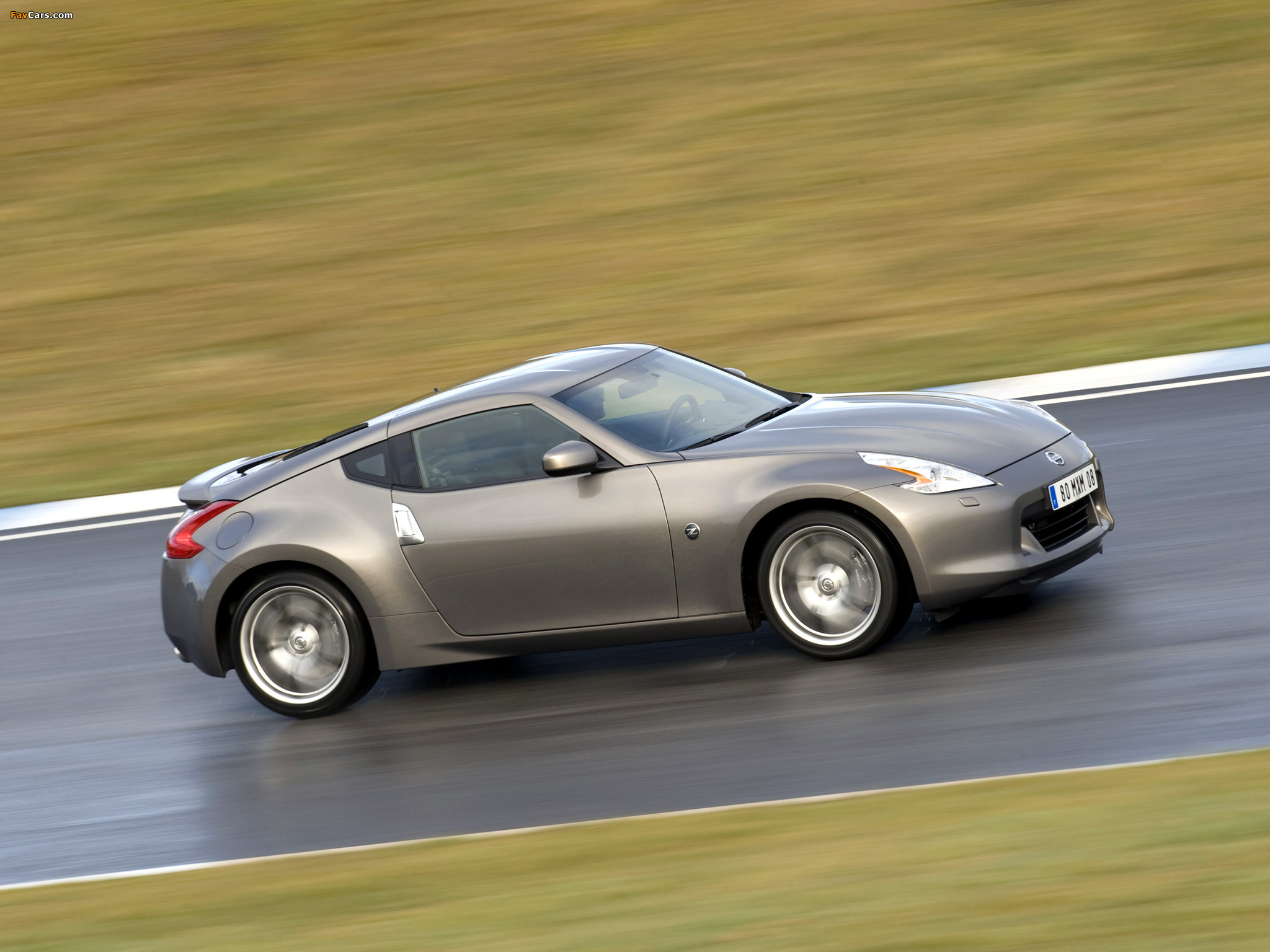 Images of Nissan 370Z 2009–12 (2048 x 1536)