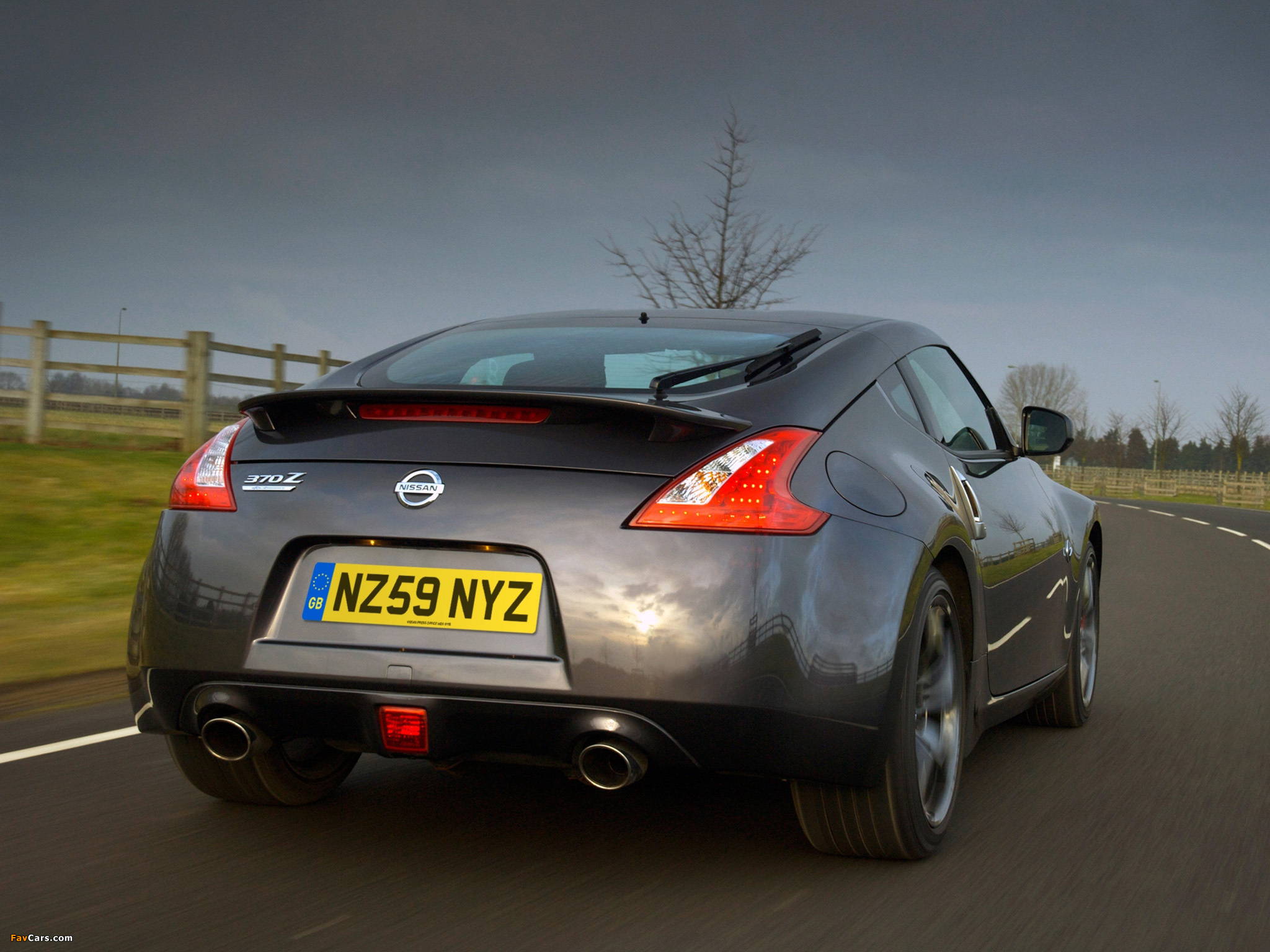 Images of Nissan 370Z Black Edition 2010 (2048 x 1536)