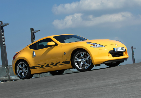 Nissan 370Z Yellow 2009 pictures