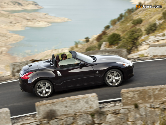 Nissan 370Z Roadster 2009 pictures (640 x 480)