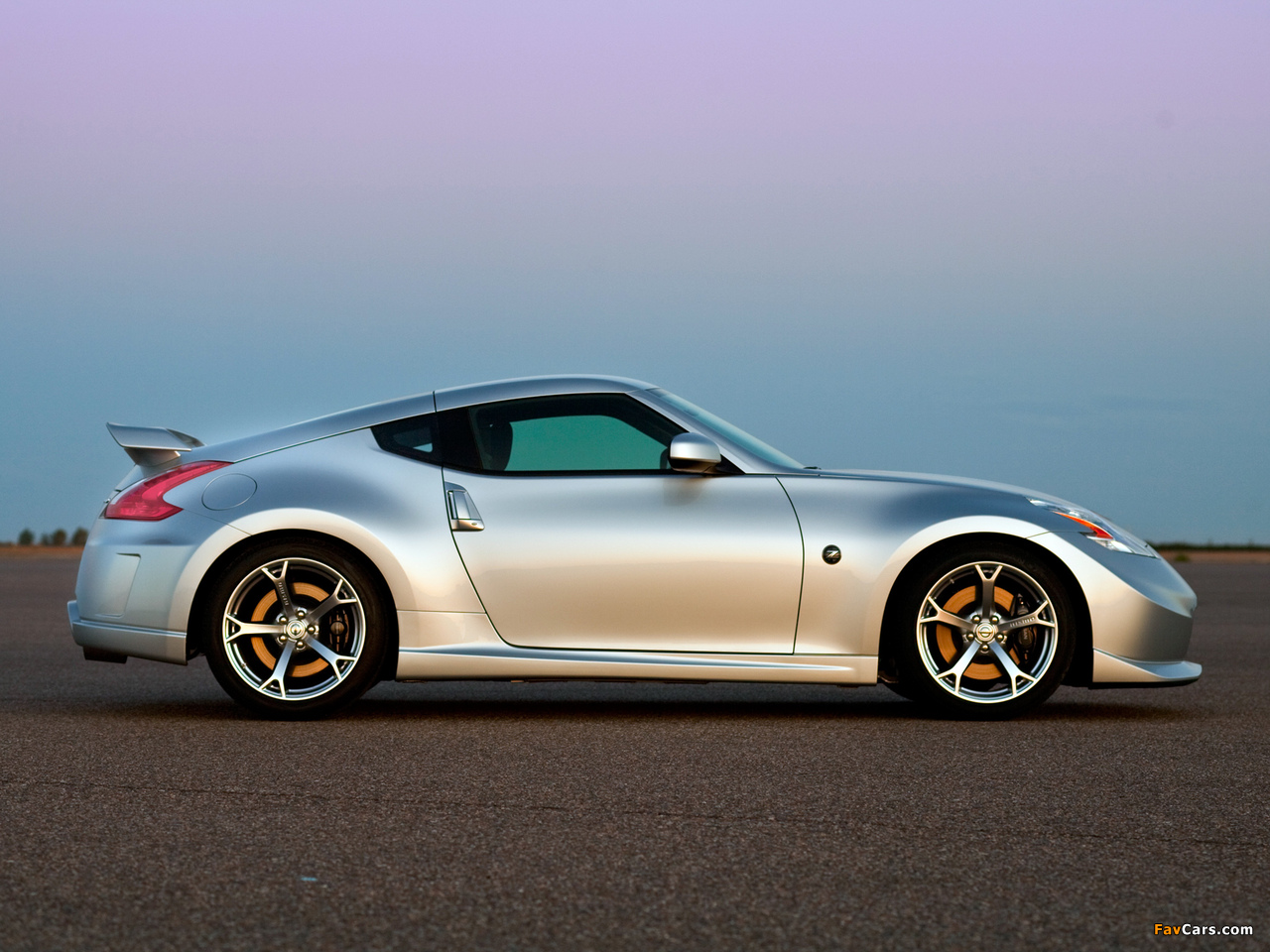 Nismo Nissan 370Z 2009–12 wallpapers (1280 x 960)