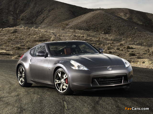Nissan 370Z 40th Anniversary 2010 pictures (640 x 480)