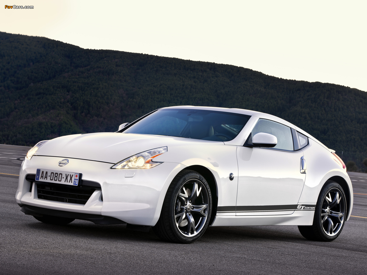 Nissan 370Z GT Edition 2011–12 images (1280 x 960)