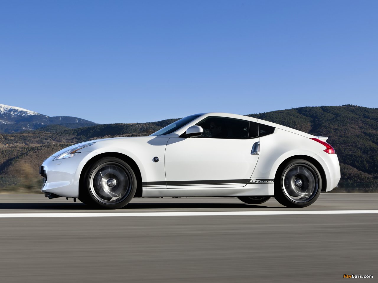 Nissan 370Z GT Edition 2011–12 pictures (1280 x 960)