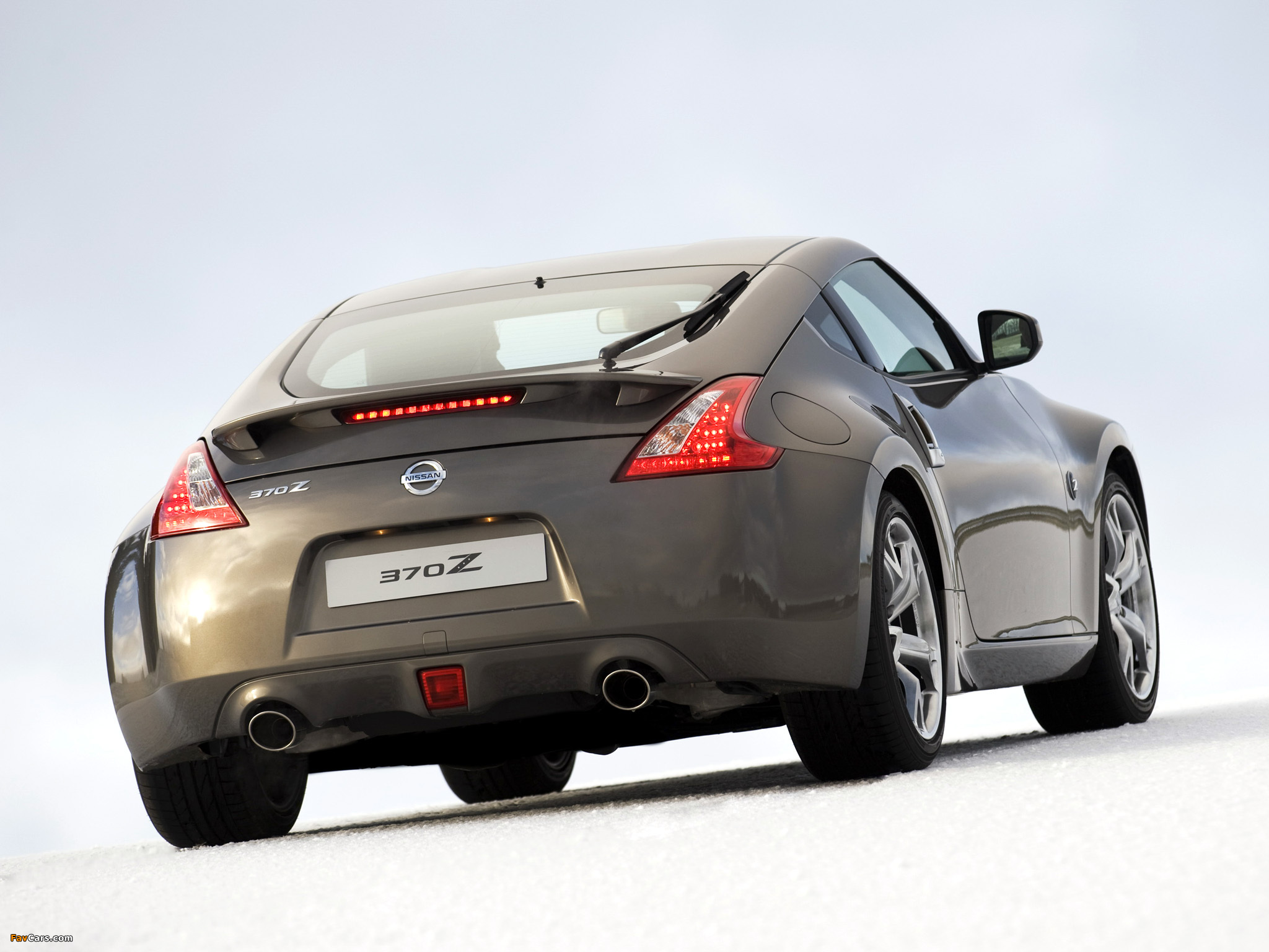 Pictures of Nissan 370Z 2009–12 (2048 x 1536)