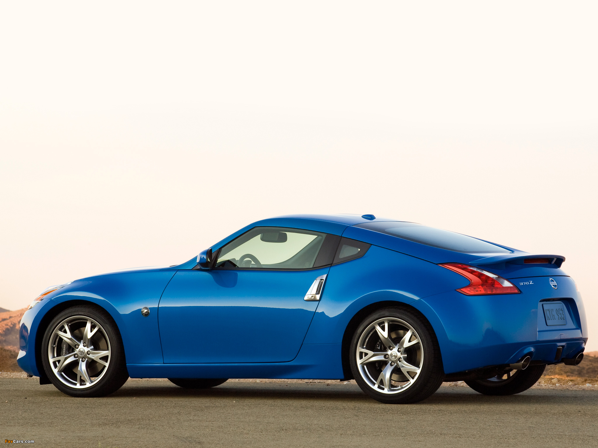 Pictures of Nissan 370Z US-spec 2009–12 (2048 x 1536)