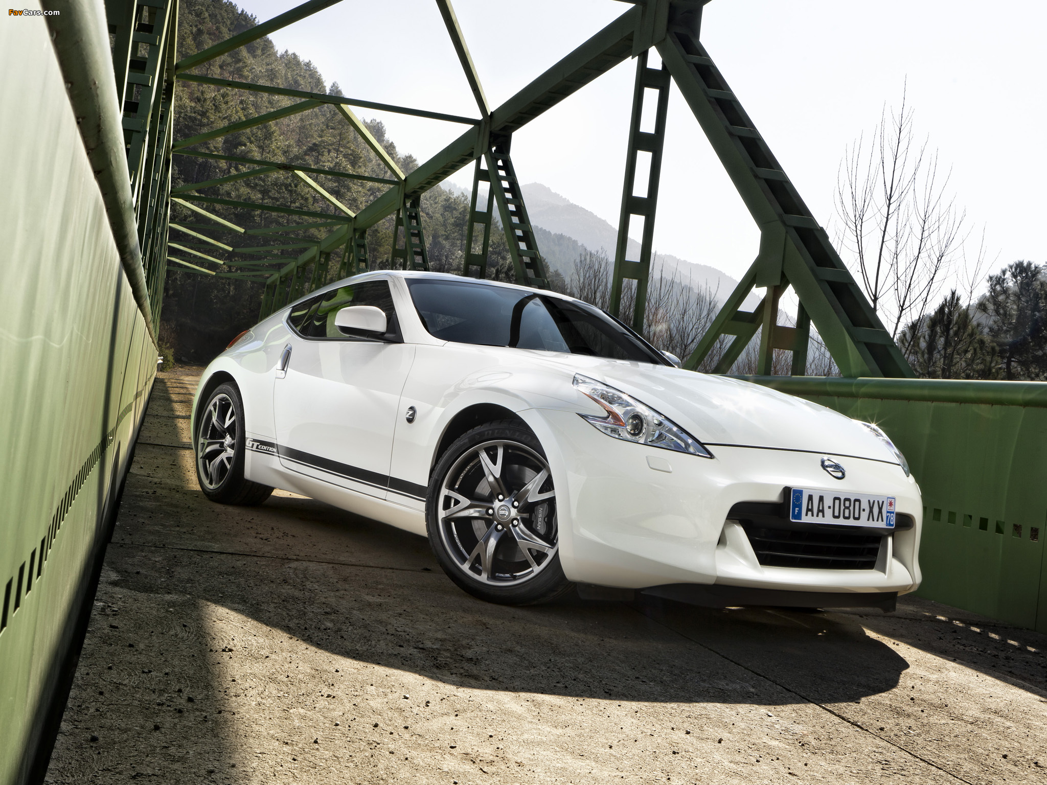 Pictures of Nissan 370Z GT Edition 2011–12 (2048 x 1536)