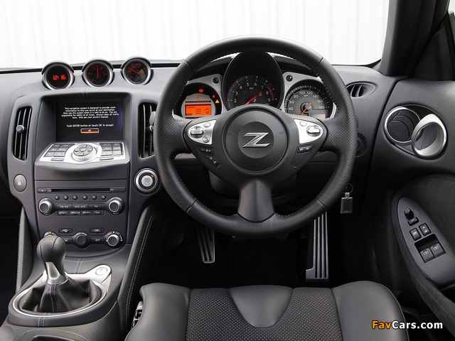 Pictures of Nissan 370Z GT Edition UK-spec 2011–12 (640 x 480)
