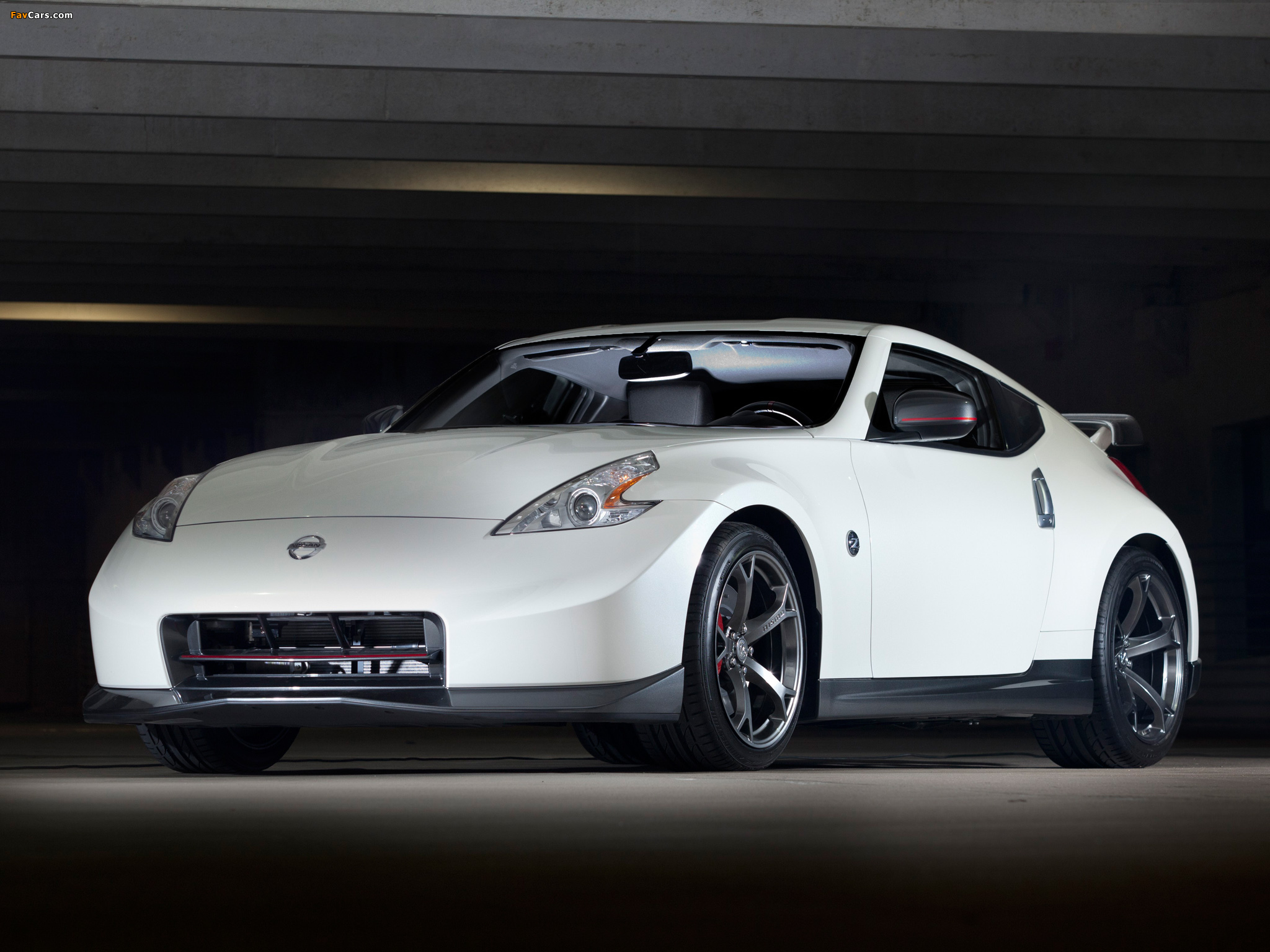 Pictures of Nissan 370Z Nismo US-spec 2013 (2048 x 1536)
