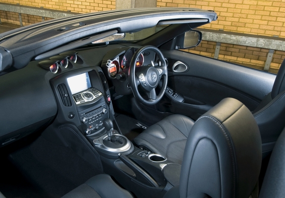 Nissan 370Z Roadster UK-spec 2009 wallpapers