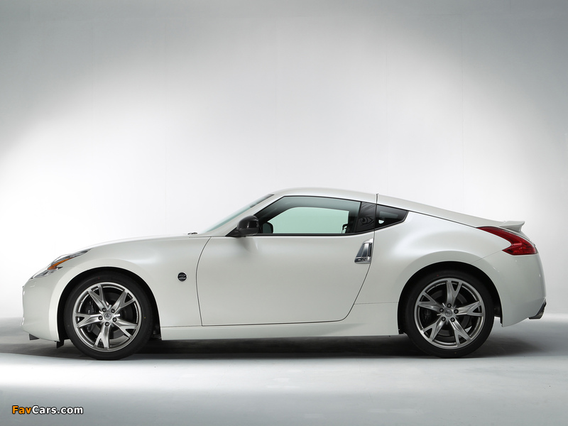 Nissan 370Z Signatech 2012 wallpapers (800 x 600)