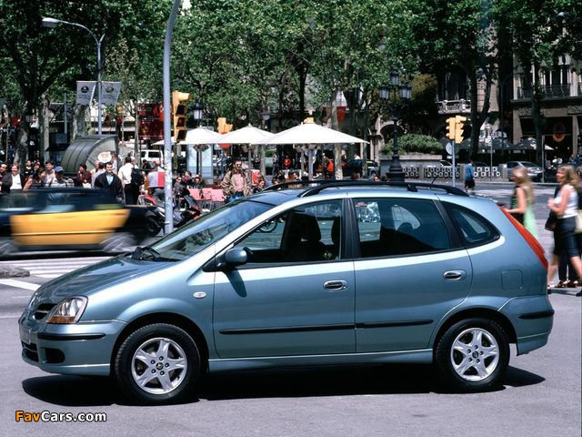 Nissan Almera Tino (V10) 2000–06 photos (640 x 480)