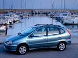 Photos of Nissan Almera Tino (V10) 2000–06