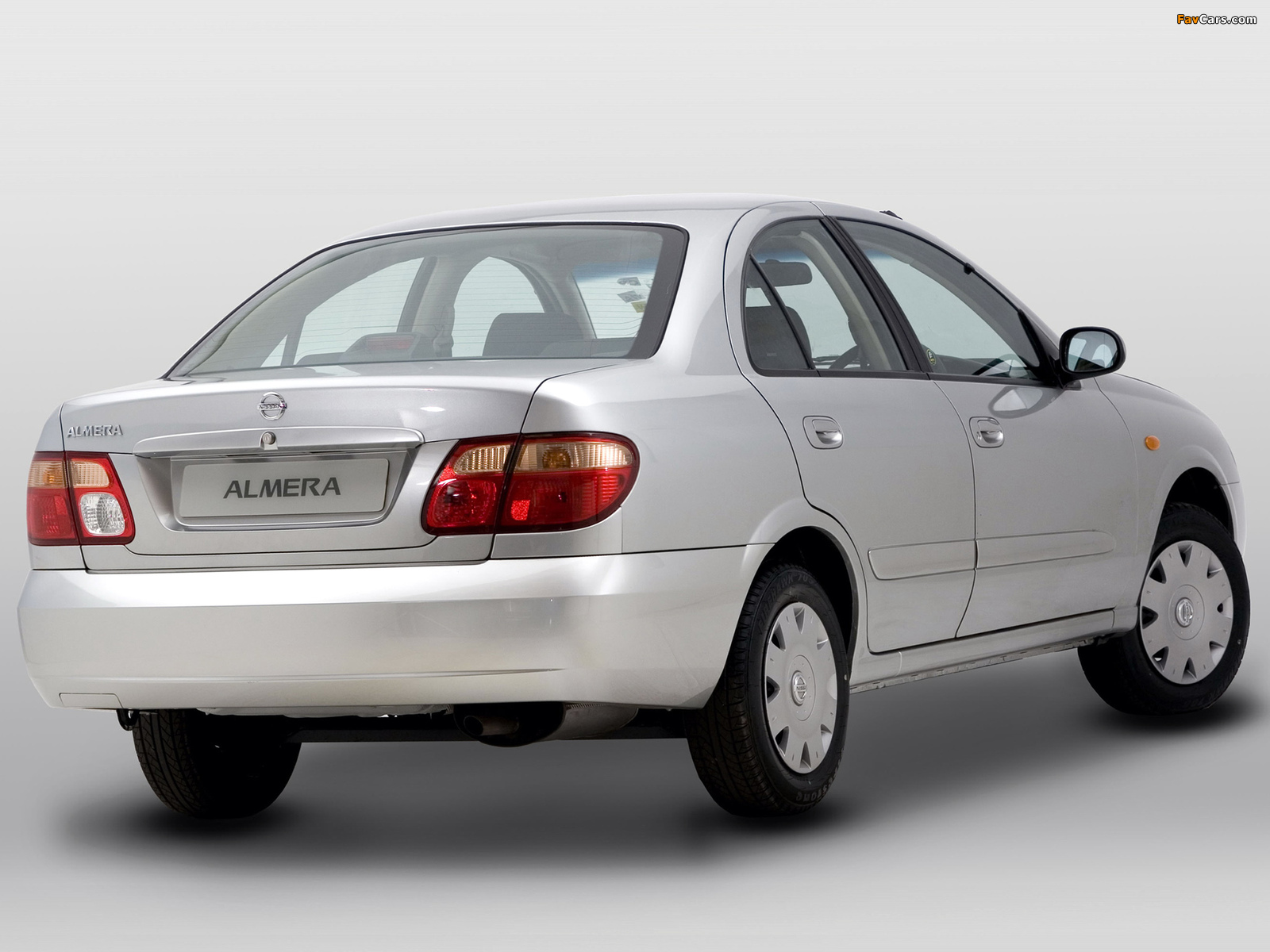 Images of Nissan Almera Sedan ZA-spec (N16) 2003–06 (1600 x 1200)