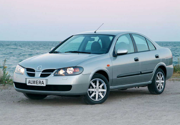 Nissan Almera Sedan (N16) 2003–06 pictures