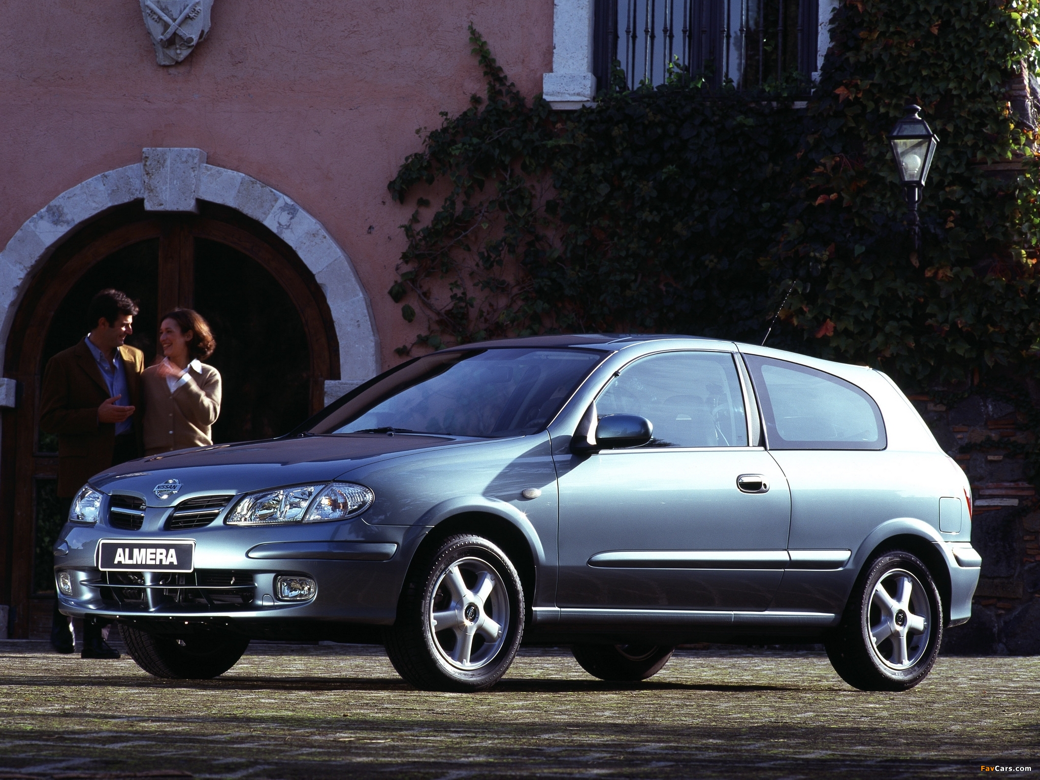Pictures of Nissan Almera 3-door (N16) 2000–03 (2048 x 1536)