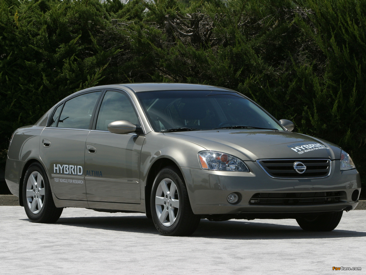 Images of Nissan Altima Hybrid Test Vehicle (L32) 2007 (1280 x 960)