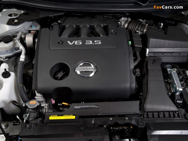Images of Nissan Altima (L32) 2009–12 (640 x 480)