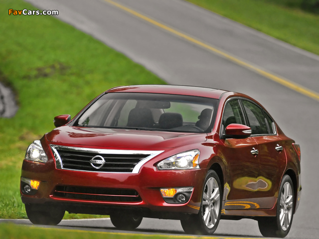 Images of Nissan Altima (L33) 2012 (640 x 480)