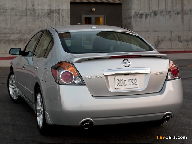 Nissan Altima (L32) 2009–12 images (640 x 480)