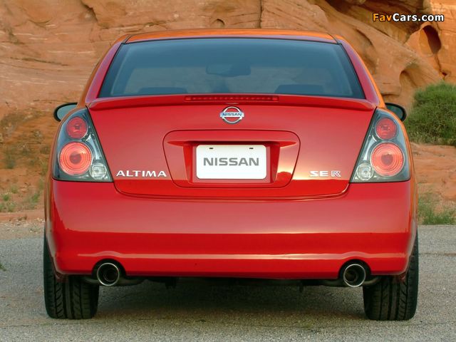 Photos of Nissan Altima SE-R 2002–06 (640 x 480)