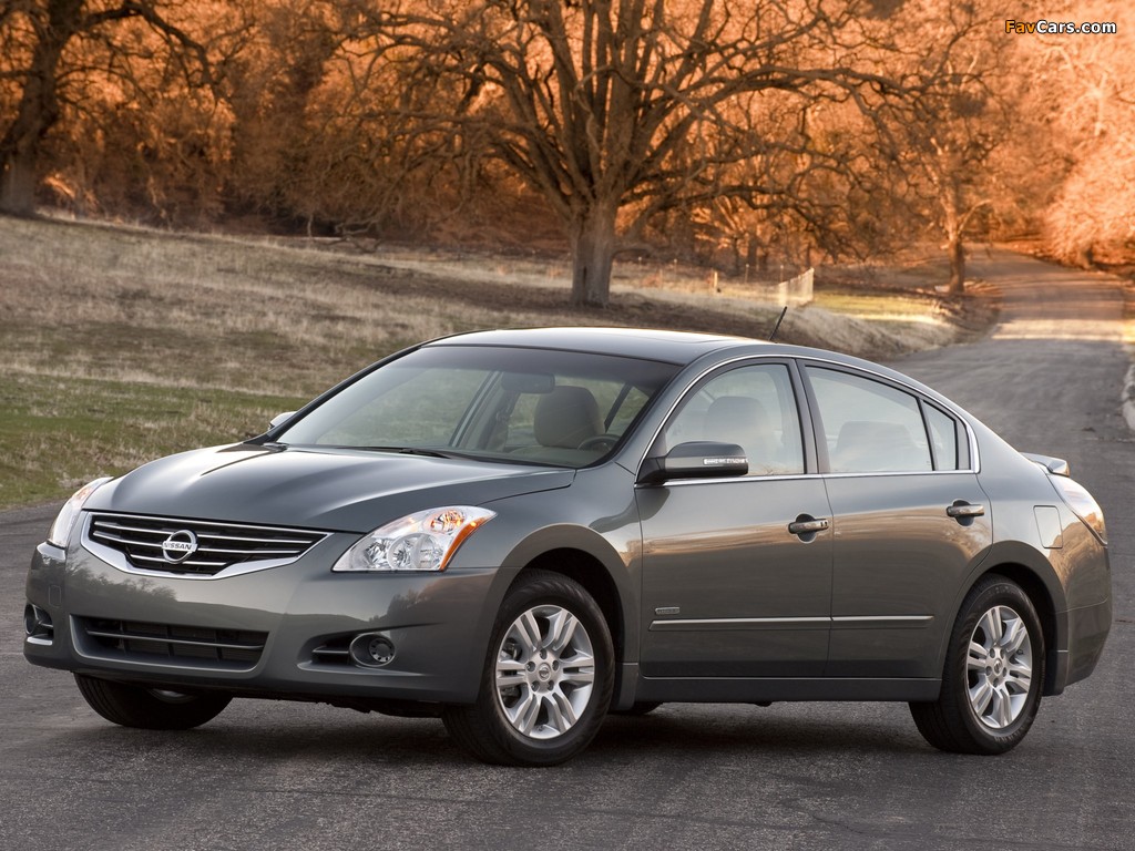 Photos of Nissan Altima Hybrid (L32) 2010–12 (1024 x 768)