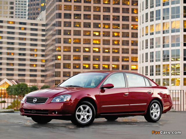 Pictures of Nissan Altima SE-R 2002–06 (640 x 480)