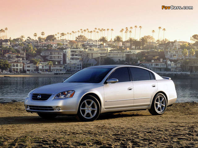 Pictures of Nissan Altima 2002–06 (640 x 480)