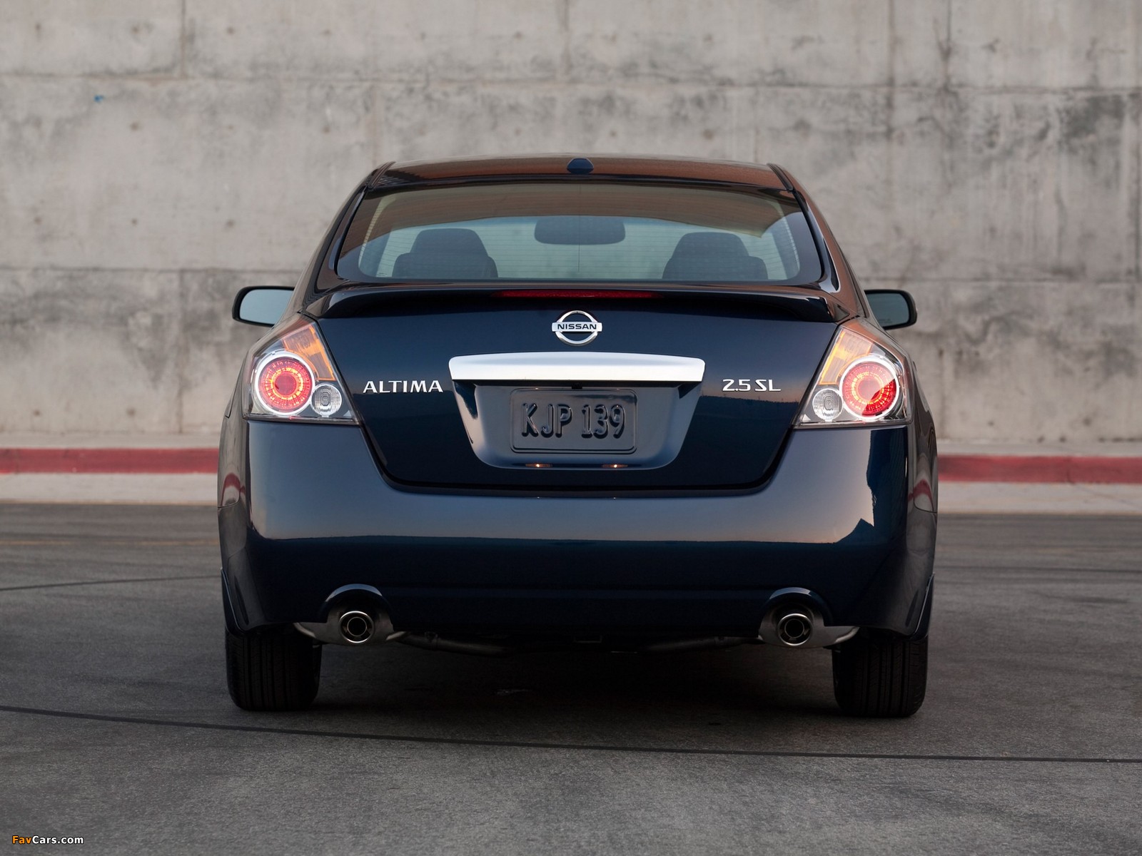 Pictures of Nissan Altima (L32) 2009–12 (1600 x 1200)
