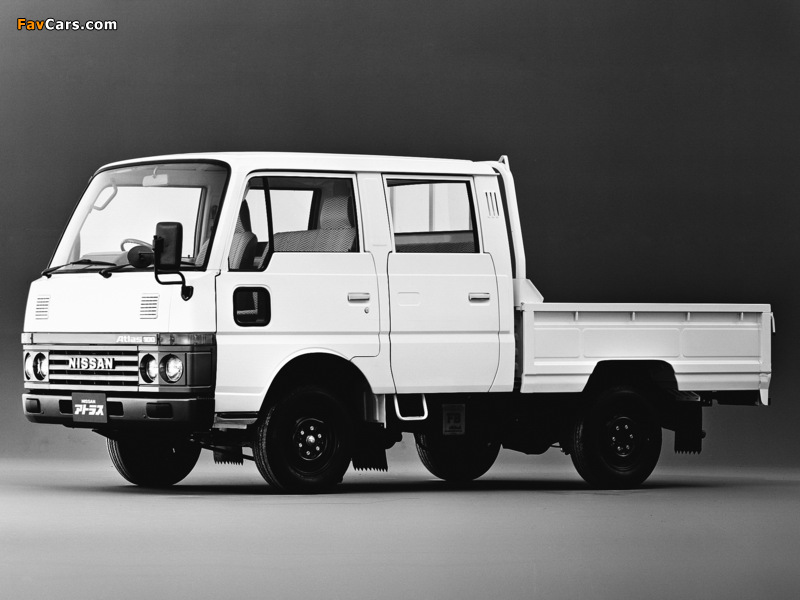 Pictures of Nissan Atlas Double Cab (F22) 1982–91 (800 x 600)